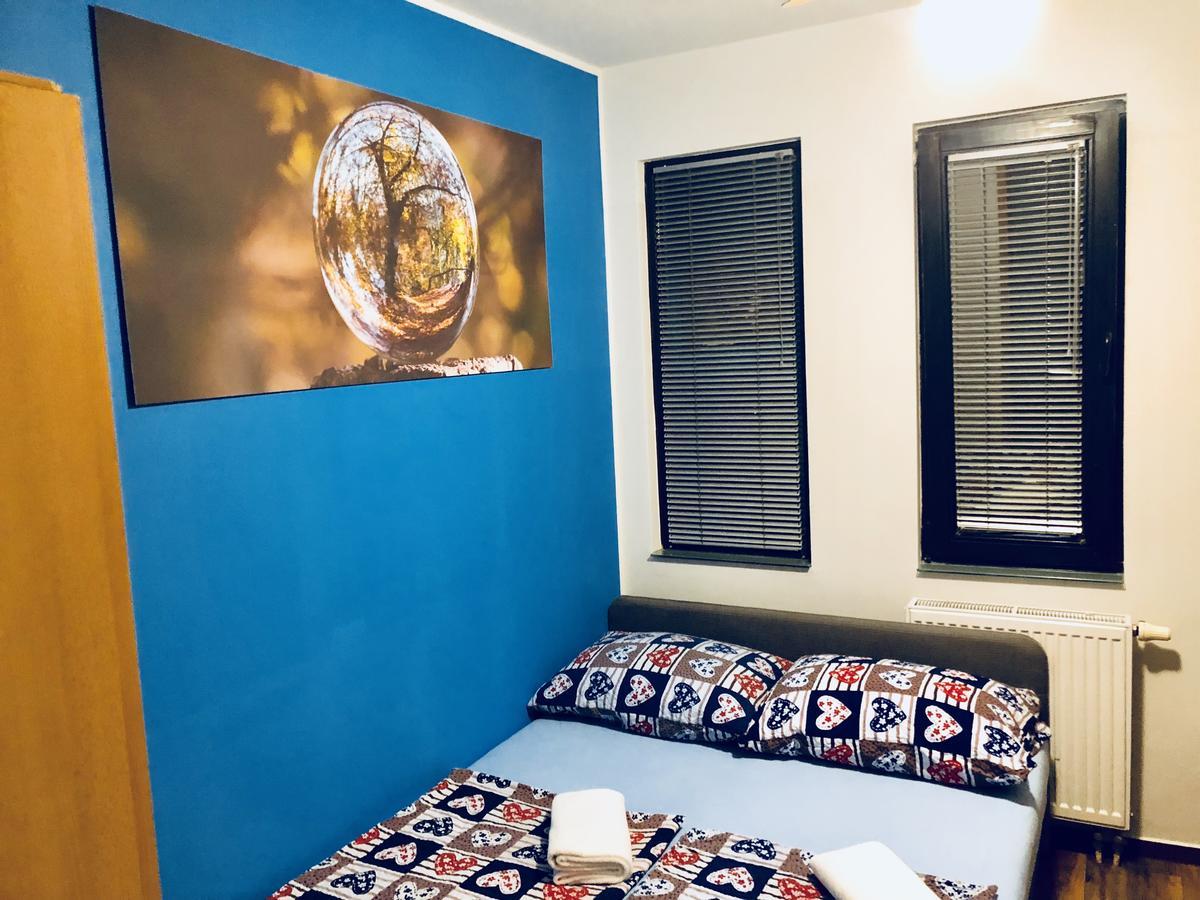 Aladin Hostel Ljubljana Buitenkant foto