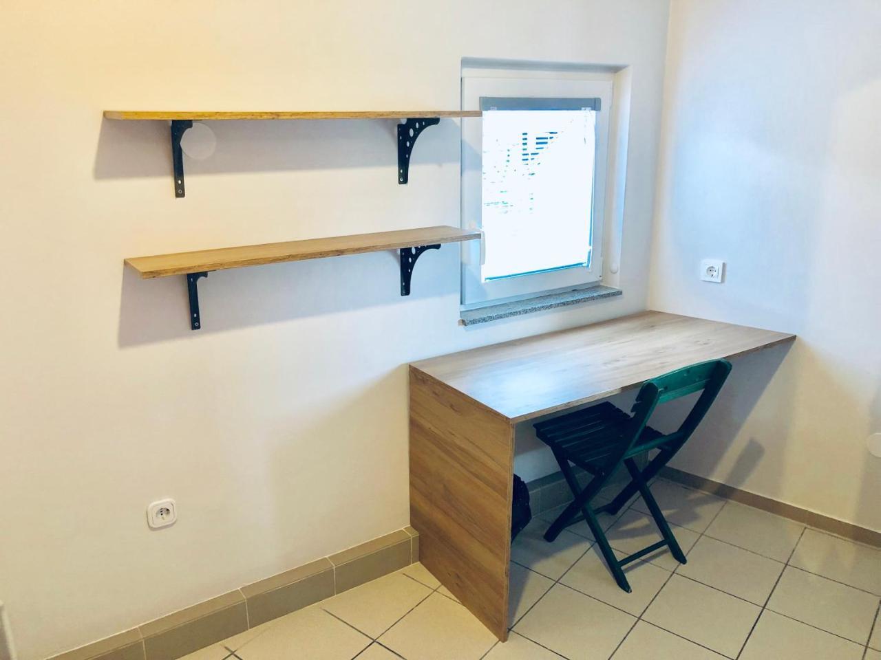 Aladin Hostel Ljubljana Buitenkant foto